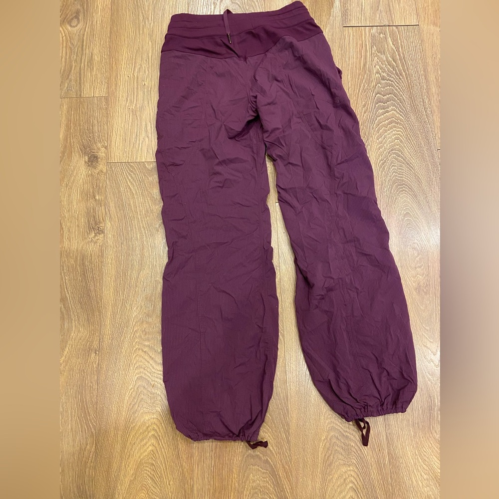 Lululemon pants